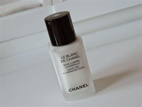 le blanc de chanel illuminating base review|chanel le blanc review.